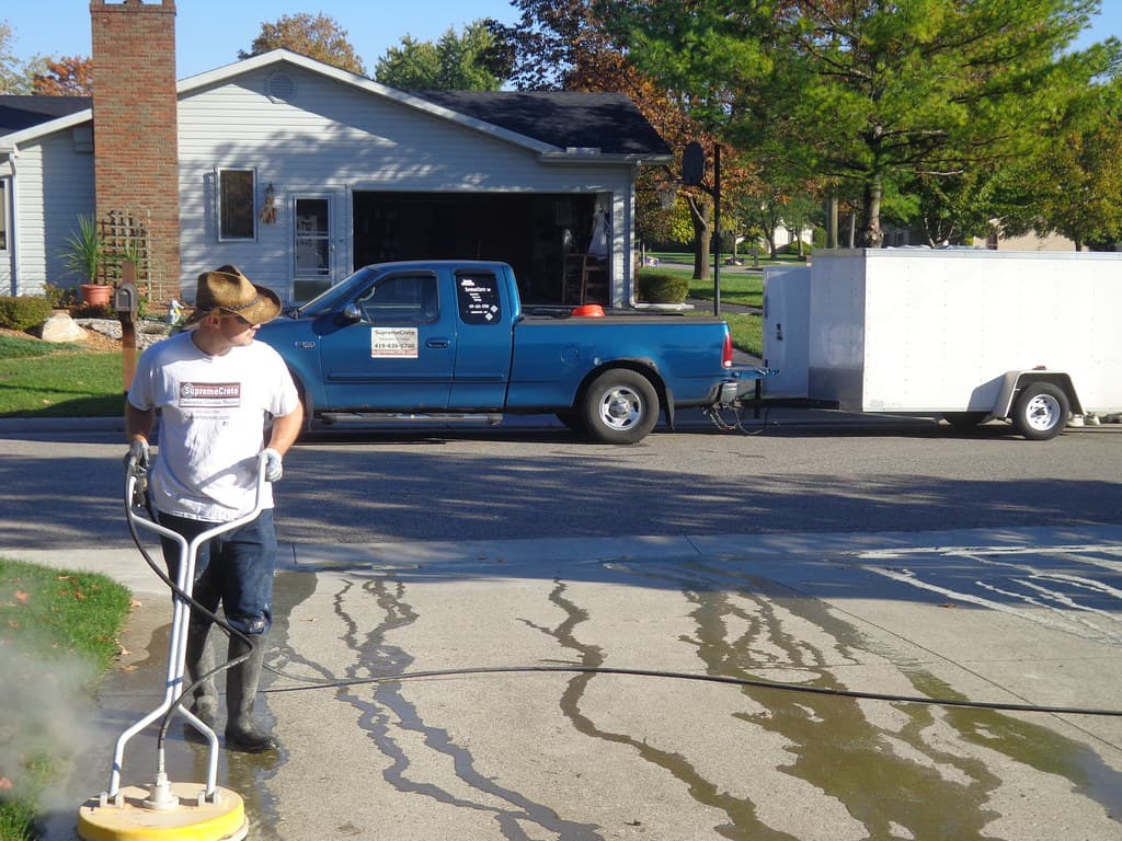 The Complete Guide to Concrete Driveways in Ontario photo 2