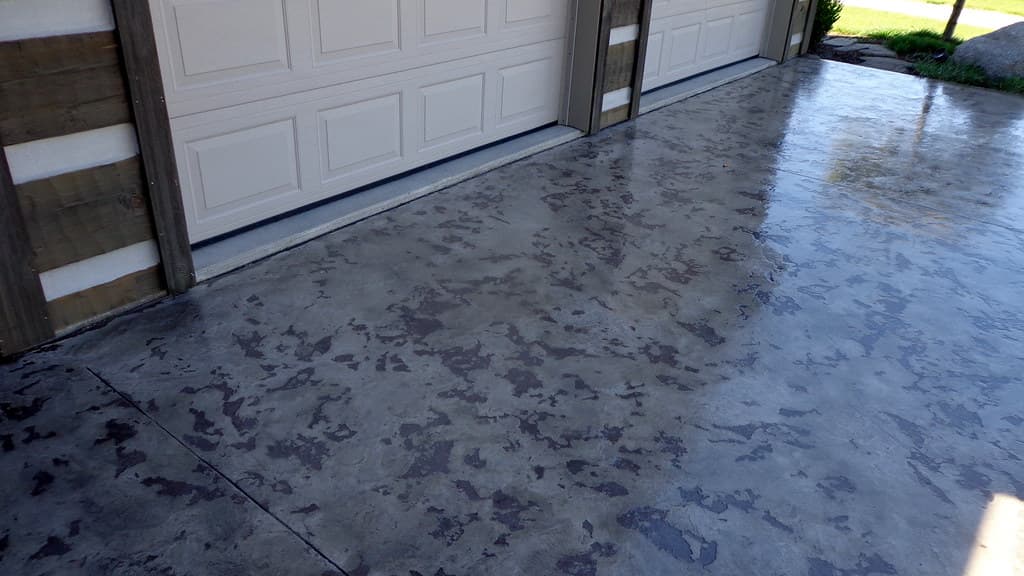 Driveway Resurfacing vs. Full Replacement: How to Decide
