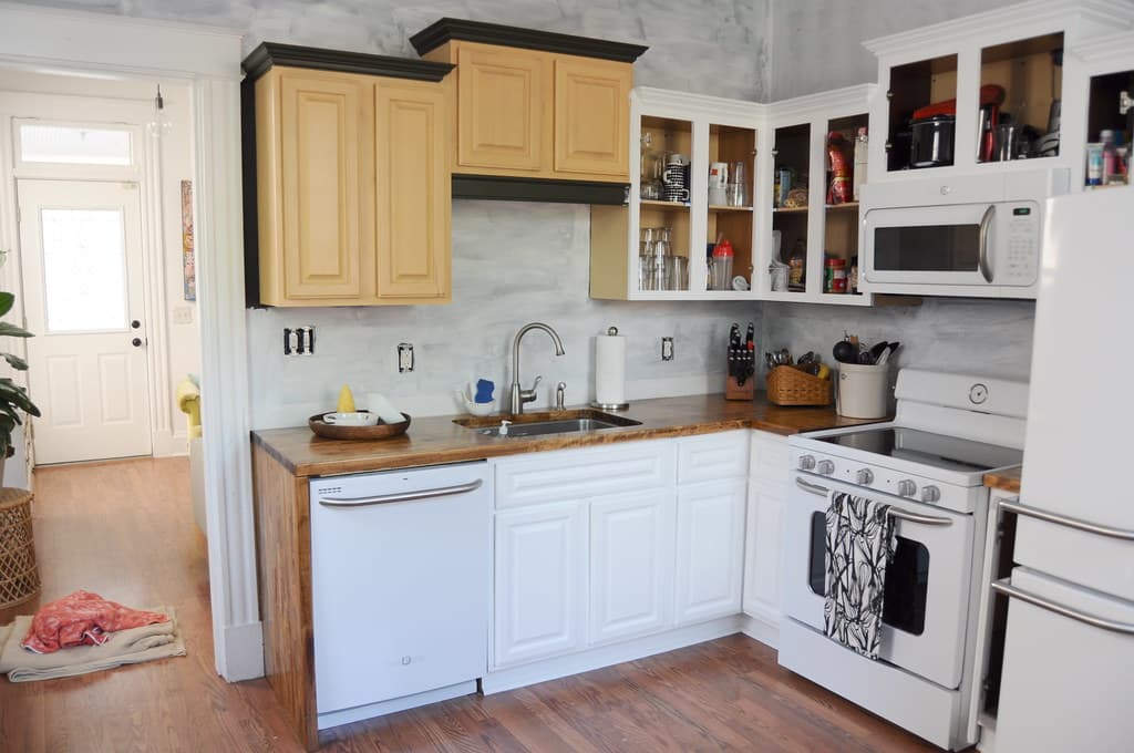 Kitchen Renovation in Ontario: A Complete Budgeting and Planning Guide photo 1