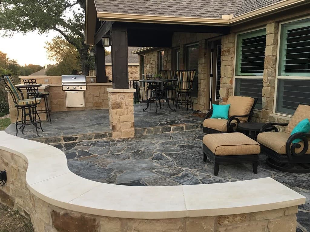 Combining Concrete Patios with Pergolas and Outdoor Kitchens photo 3
