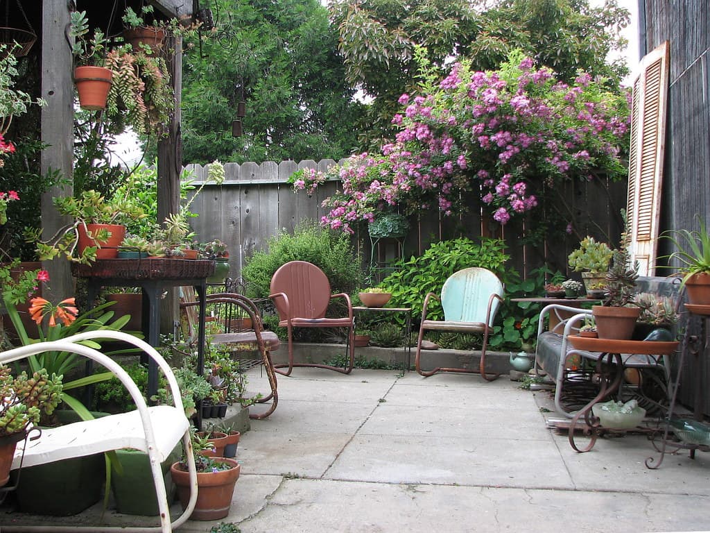 Concrete Patio vs. Wood Deck: Cost and Value Compared photo 4