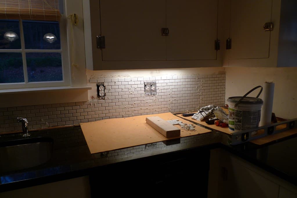 Kitchen Backsplash Materials Compared