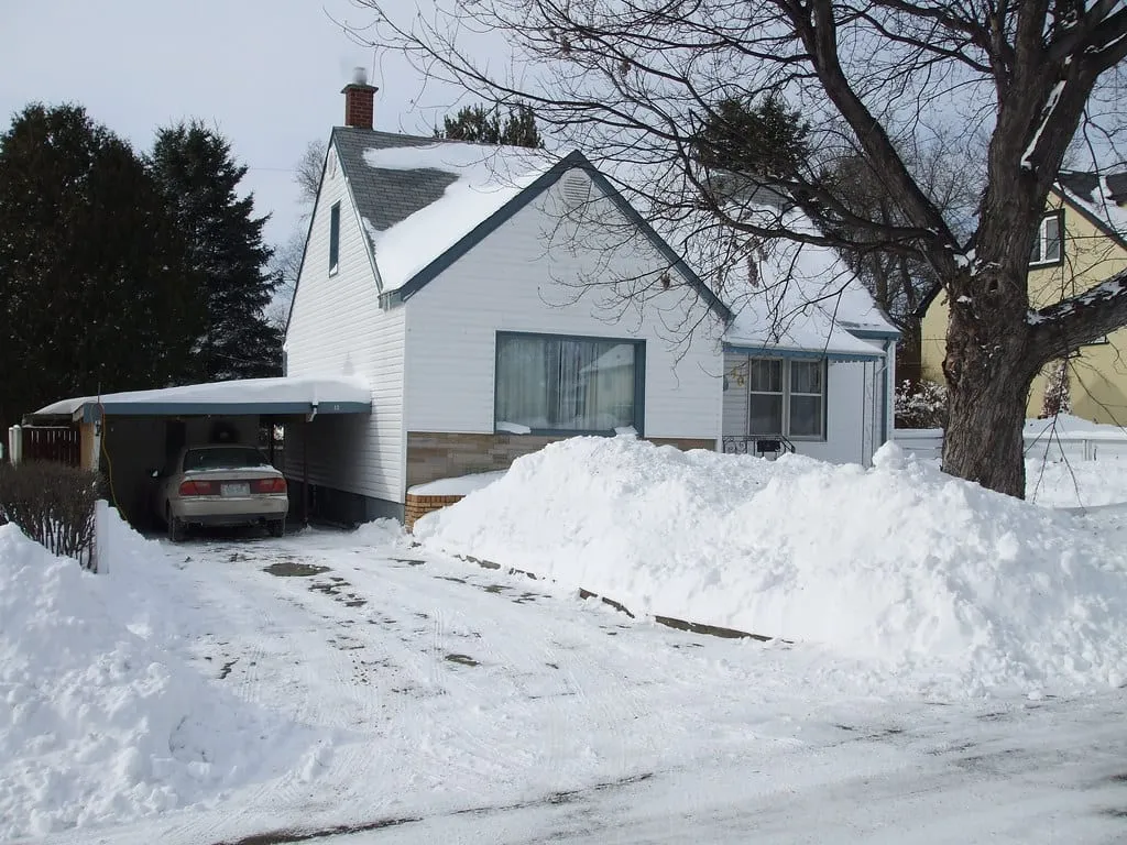 Best Time of Year to Pour a Concrete Driveway in Ontario photo 4