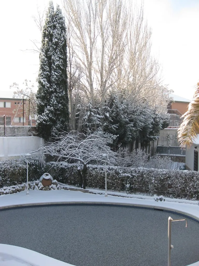 Caring for a Concrete Pool Deck Through an Ontario Winter