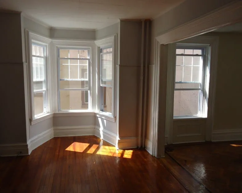 Engineered vs. Solid Hardwood: What Actually Differs