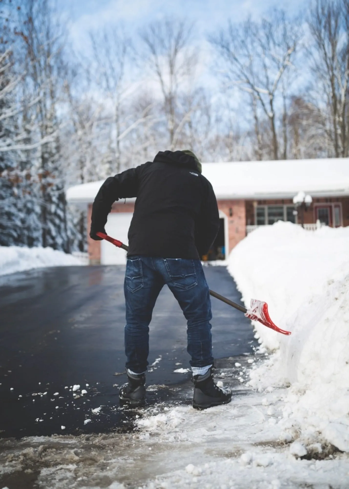 Snow Load and Ice: What It Means for Outdoor Concrete Structures