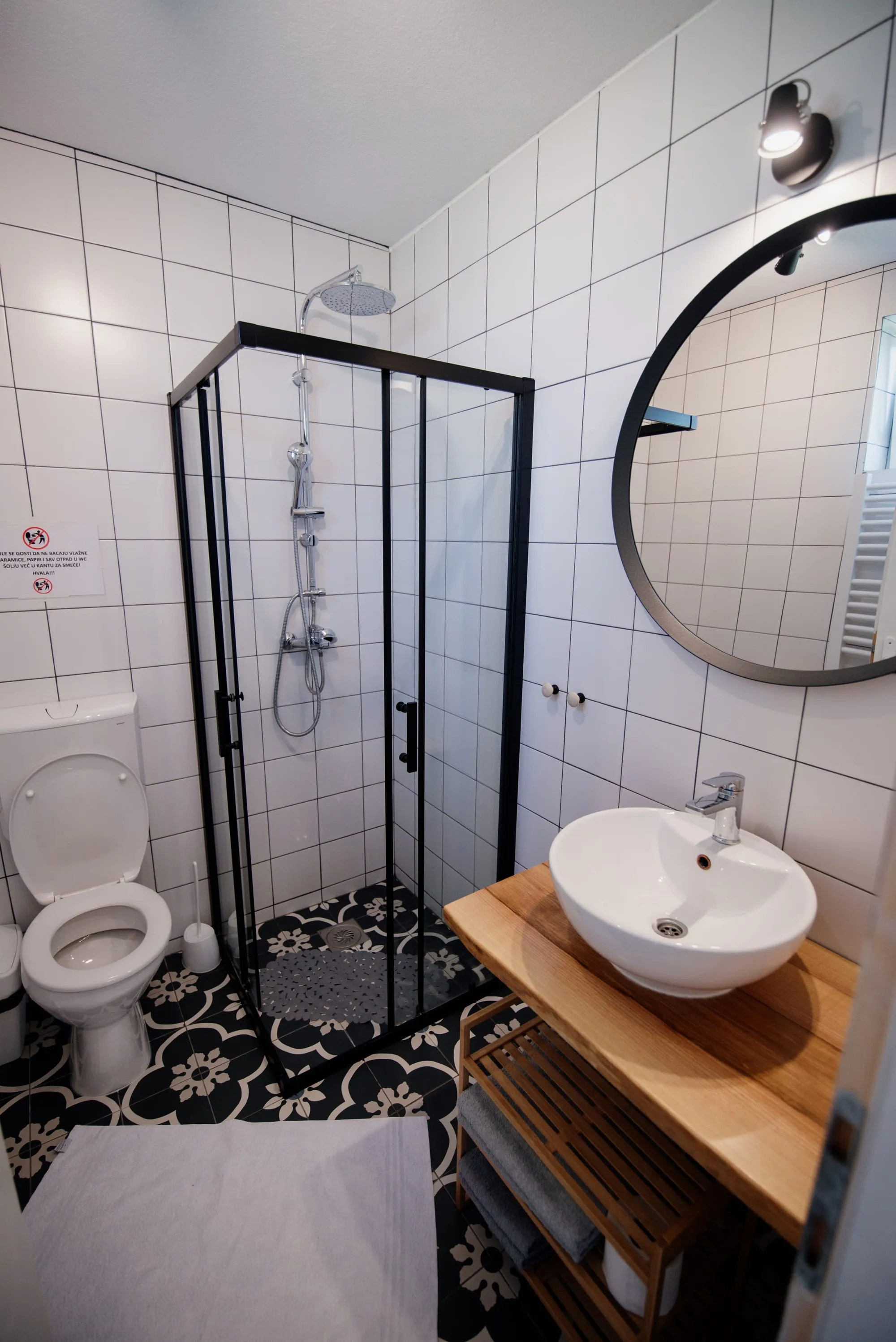 Tile vs. Acrylic Surrounds: Cost and Maintenance Compared